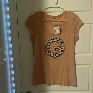 Medium rose medium g by guess women’s shirt.  New
